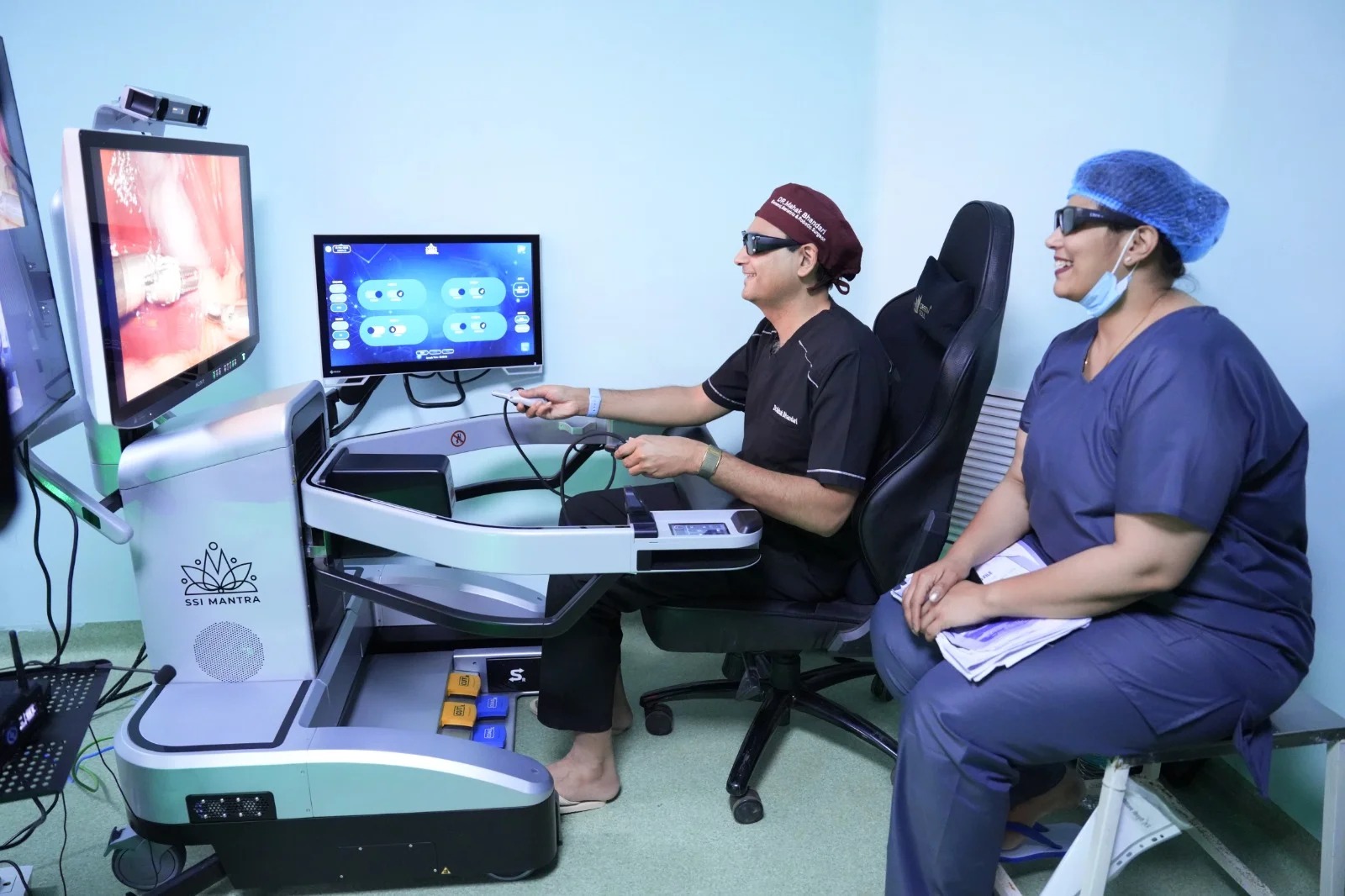 Shivpuri Makes History with First Robotic Surgery by Dr. Mahak Bhandari